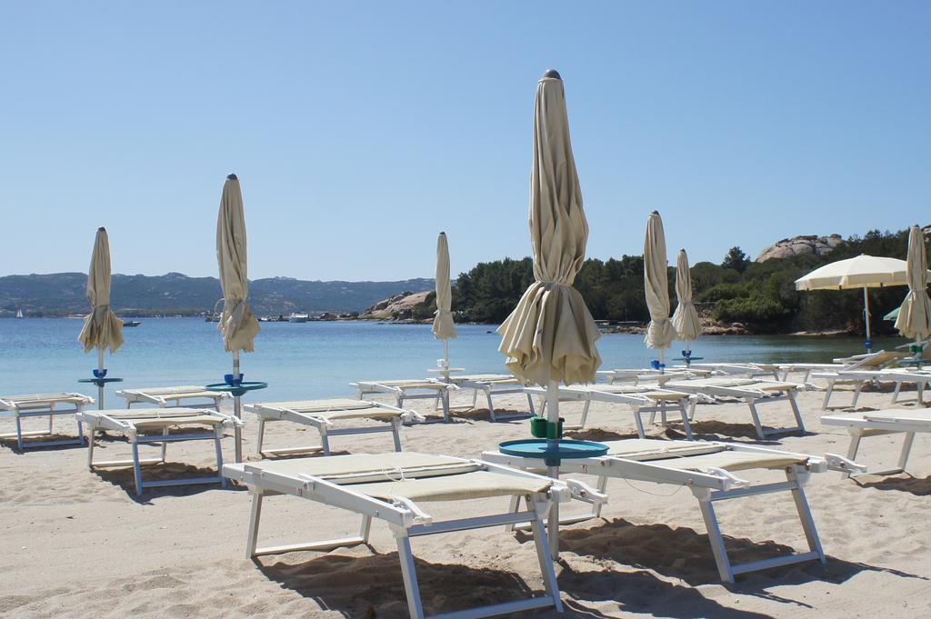Godo Beach Hotel Baja Sardinia Exterior foto